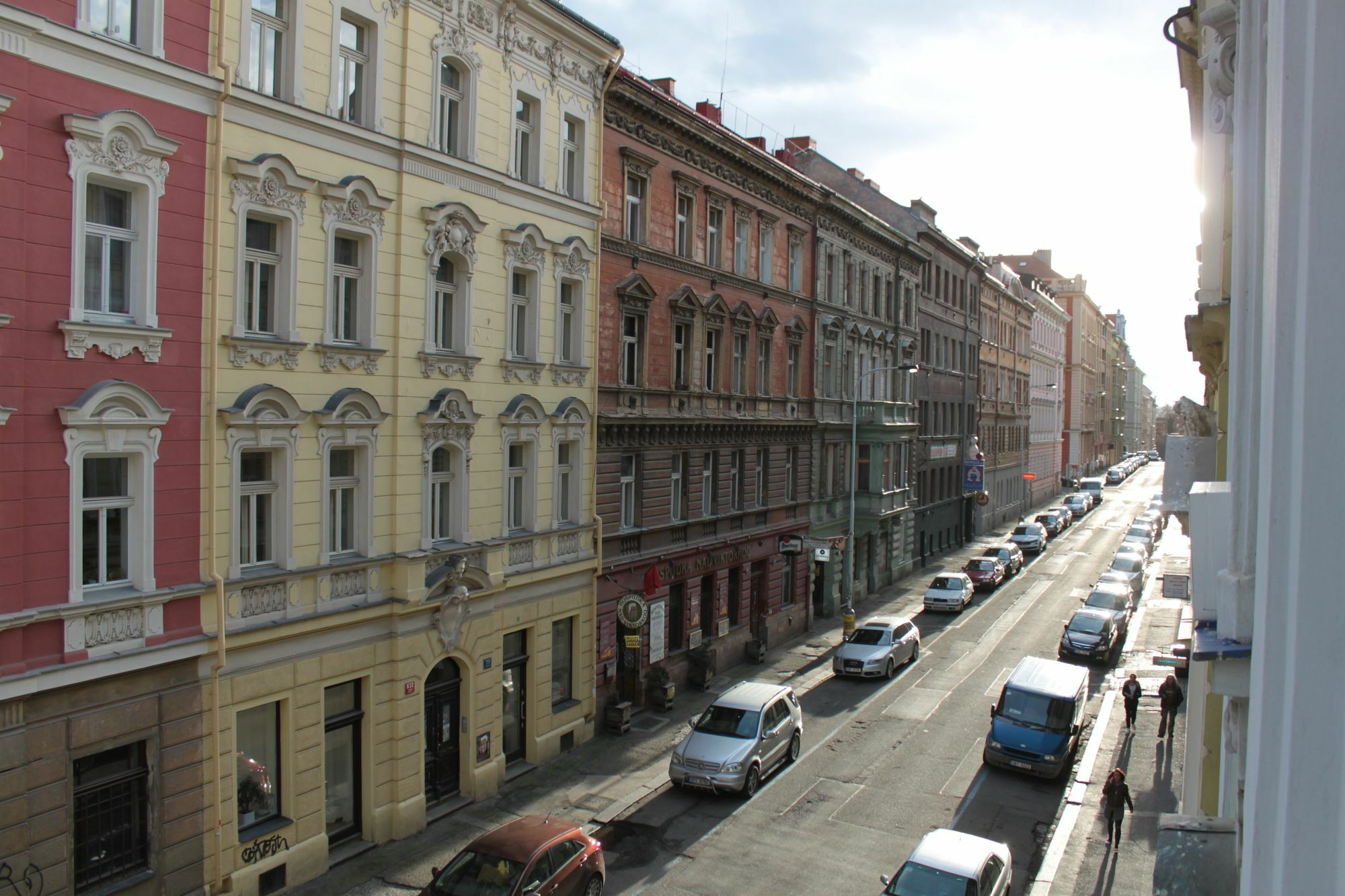 Ferienwohnung Nejedleho Apartmeet Prag Exterior foto